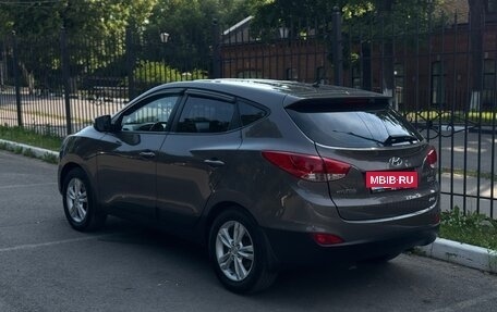 Hyundai ix35 I рестайлинг, 2013 год, 1 310 000 рублей, 10 фотография