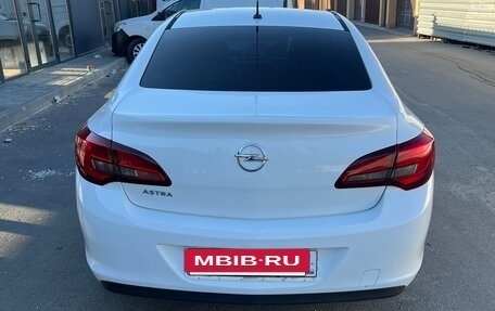 Opel Astra J, 2014 год, 635 000 рублей, 9 фотография