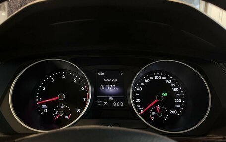 Volkswagen Tiguan II, 2020 год, 2 490 000 рублей, 11 фотография