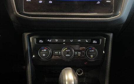 Volkswagen Tiguan II, 2020 год, 2 490 000 рублей, 15 фотография