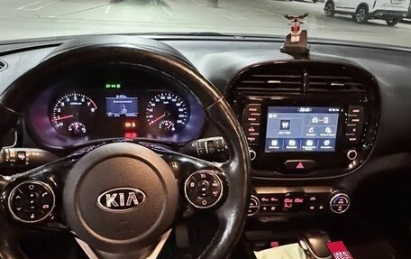 KIA Soul III, 2019 год, 2 250 000 рублей, 17 фотография