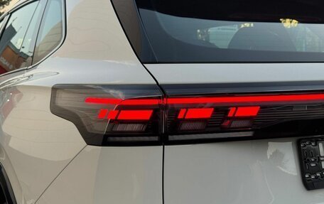 Volkswagen Tiguan, 2025 год, 4 495 000 рублей, 12 фотография