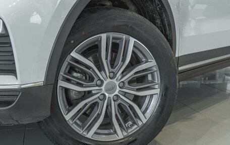 Geely Atlas, 2022 год, 2 050 000 рублей, 8 фотография