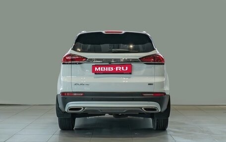 Geely Atlas, 2022 год, 2 050 000 рублей, 4 фотография