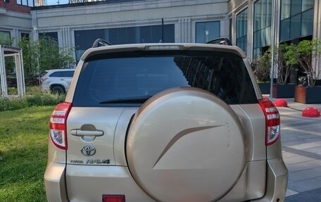 Toyota RAV4, 2011 год, 1 490 000 рублей, 4 фотография