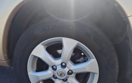 Toyota RAV4, 2011 год, 1 490 000 рублей, 14 фотография