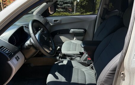 Mitsubishi L200 IV рестайлинг, 2010 год, 1 100 000 рублей, 11 фотография
