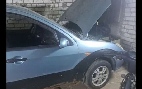 Ford Focus IV, 2001 год, 60 000 рублей, 1 фотография