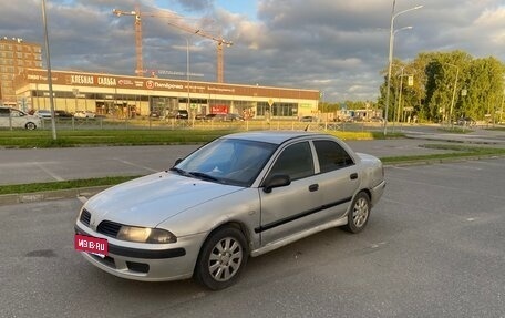 Mitsubishi Carisma I, 2003 год, 175 000 рублей, 1 фотография