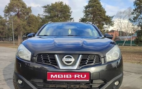 Nissan Qashqai+2 I, 2011 год, 1 295 000 рублей, 2 фотография