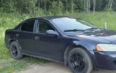 Dodge Stratus II, 2004 год, 230 000 рублей, 2 фотография