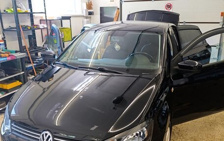 Volkswagen Polo VI (EU Market), 2012 год, 750 000 рублей, 8 фотография