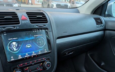 Volkswagen Jetta VI, 2010 год, 325 000 рублей, 10 фотография