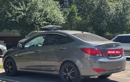 Hyundai Solaris II рестайлинг, 2015 год, 770 000 рублей, 5 фотография