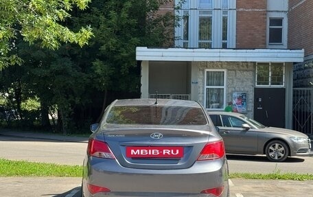 Hyundai Solaris II рестайлинг, 2015 год, 770 000 рублей, 4 фотография