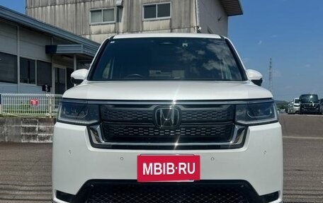 Honda Stepwgn, 2022 год, 1 850 000 рублей, 3 фотография