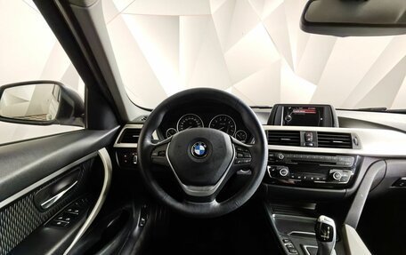 BMW 3 серия, 2017 год, 2 343 000 рублей, 15 фотография