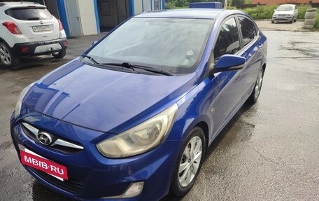 Hyundai Solaris II рестайлинг, 2012 год, 680 000 рублей, 5 фотография