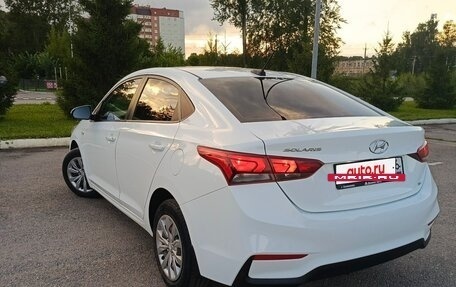 Hyundai Solaris II рестайлинг, 2017 год, 1 250 000 рублей, 4 фотография