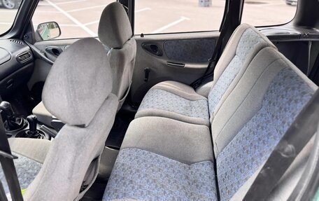 Chevrolet Niva I рестайлинг, 2005 год, 235 000 рублей, 10 фотография