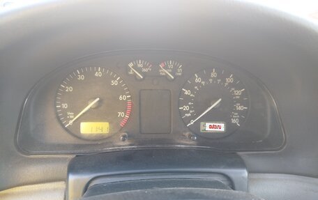 Volkswagen Passat B5+ рестайлинг, 1997 год, 220 000 рублей, 9 фотография