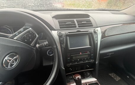 Toyota Camry, 2015 год, 1 600 000 рублей, 5 фотография
