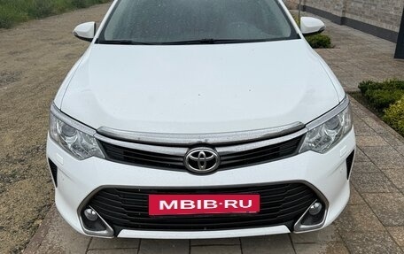 Toyota Camry, 2015 год, 1 600 000 рублей, 3 фотография