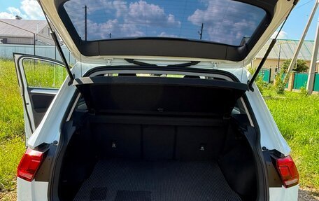 Volkswagen Tiguan II, 2020 год, 2 000 000 рублей, 6 фотография