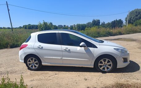 Peugeot 308 II, 2013 год, 650 000 рублей, 2 фотография