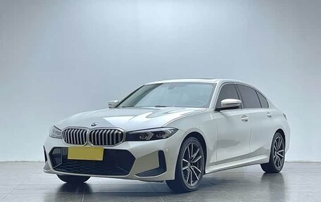 BMW 3 серия, 2023 год, 2 700 000 рублей, 1 фотография