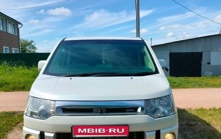 Mitsubishi Delica D:5 I, 2010 год, 2 200 000 рублей, 3 фотография