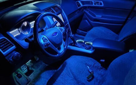 Ford Explorer VI, 2013 год, 2 500 000 рублей, 2 фотография