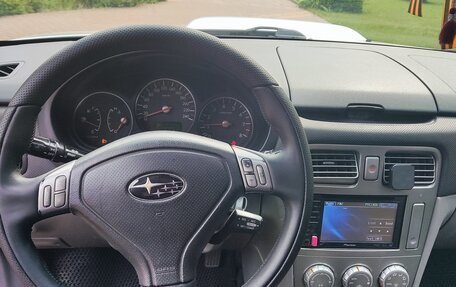 Subaru Forester, 2005 год, 990 000 рублей, 7 фотография