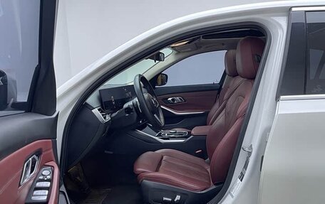BMW 3 серия, 2023 год, 2 700 000 рублей, 5 фотография