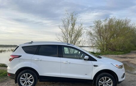 Ford Kuga III, 2017 год, 1 600 000 рублей, 2 фотография