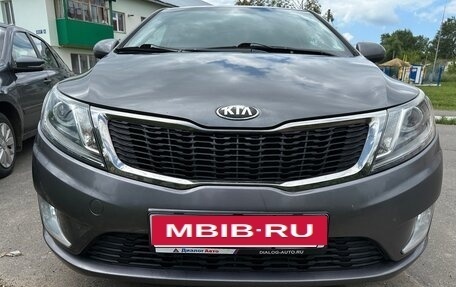 KIA Rio III рестайлинг, 2013 год, 820 000 рублей, 2 фотография