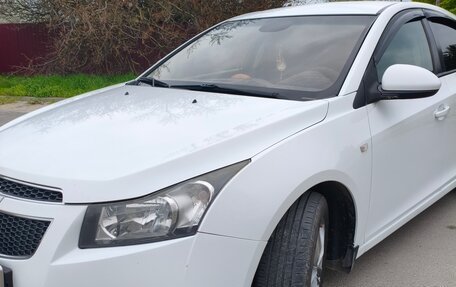 Chevrolet Cruze II, 2012 год, 900 000 рублей, 3 фотография