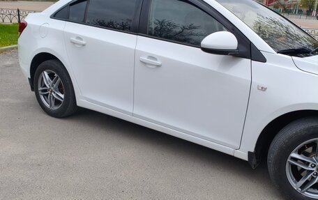 Chevrolet Cruze II, 2012 год, 900 000 рублей, 4 фотография