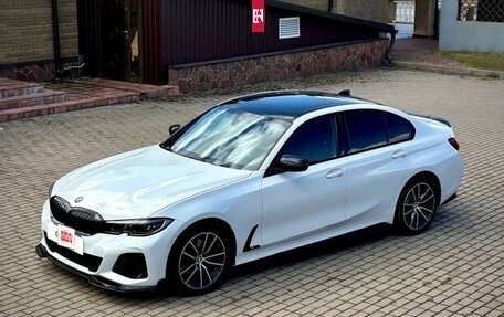 BMW 3 серия, 2022 год, 2 800 000 рублей, 13 фотография