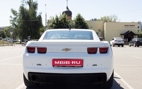 Chevrolet Camaro IV, 2009 год, 1 600 000 рублей, 10 фотография