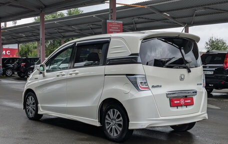 Honda Freed I, 2011 год, 1 149 900 рублей, 5 фотография