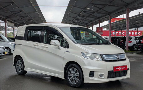 Honda Freed I, 2011 год, 1 149 900 рублей, 2 фотография