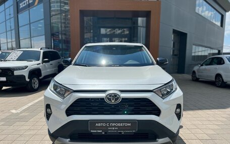 Toyota RAV4, 2022 год, 3 000 000 рублей, 2 фотография