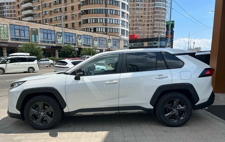 Toyota RAV4, 2022 год, 3 000 000 рублей, 8 фотография