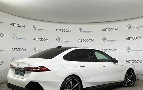 BMW 5 серия, 2024 год, 7 897 700 рублей, 2 фотография