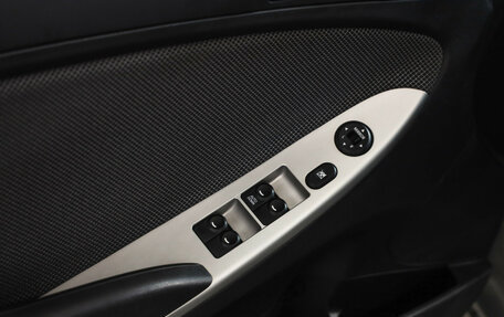 Hyundai Solaris II рестайлинг, 2013 год, 649 000 рублей, 16 фотография