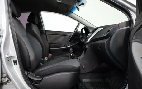 Hyundai Solaris II рестайлинг, 2013 год, 649 000 рублей, 18 фотография