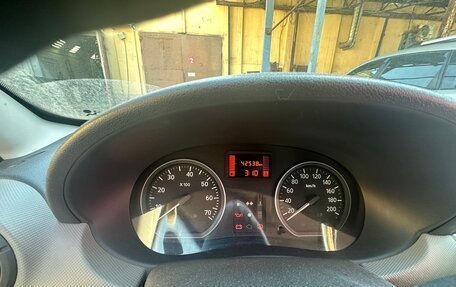 Renault Sandero I, 2010 год, 250 000 рублей, 16 фотография