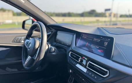 BMW 1 серия, 2019 год, 2 350 000 рублей, 10 фотография