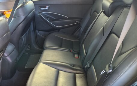 Hyundai Santa Fe III рестайлинг, 2017 год, 2 500 000 рублей, 9 фотография